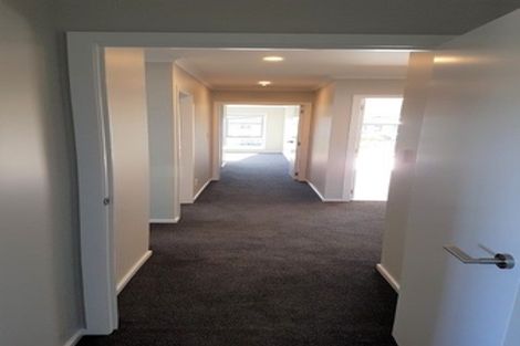 Photo of property in 14 Omaka Place, Aotea, Porirua, 5024