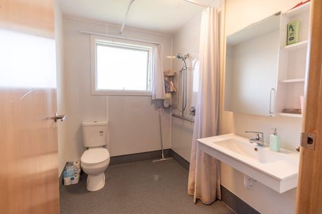 Photo of property in 4/443a Main South Road, Hornby, Christchurch, 8042