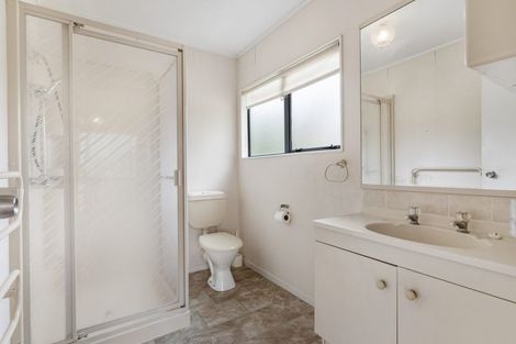 Photo of property in 17 Charlotte Street, Stanmore Bay, Whangaparaoa, 0932