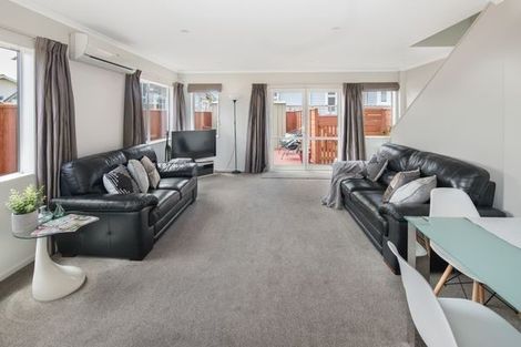 Photo of property in 51a Kemp Street, Kilbirnie, Wellington, 6022