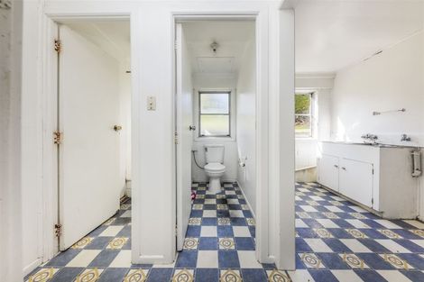 Photo of property in 110 Grande Vue Road, Hillpark, Auckland, 2102