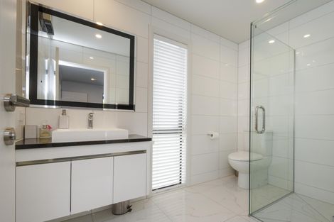 Photo of property in 5 Freedom Drive, Kelvin Grove, Palmerston North, 4414