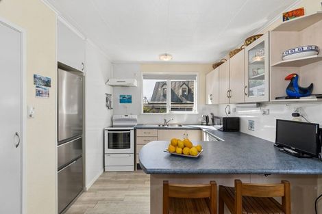 Photo of property in 6 Moana Crescent, Redwoodtown, Blenheim, 7201