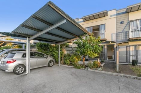 Photo of property in 17/8 Soljak Place, Mount Albert, Auckland, 1025