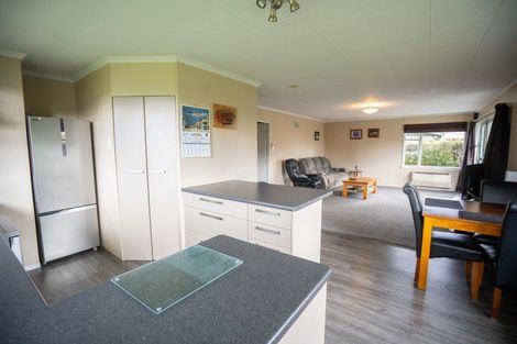 Photo of property in 18 Hamilton Avenue, Winton, 9720