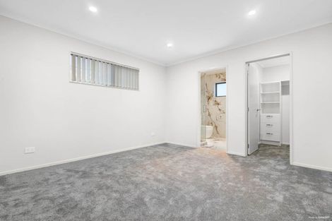 Photo of property in 13 Koroheke Road, Takanini, 2110