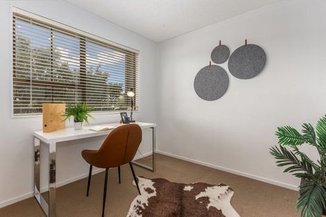 Photo of property in 2 James Cook Drive, Whitby, Porirua, 5024