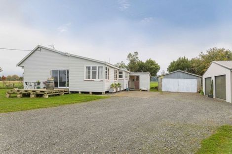 Photo of property in 406 Kumeti Road, Dannevirke, 4972