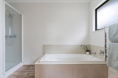 Photo of property in 56b Hartford Avenue, Papamoa Beach, Papamoa, 3118