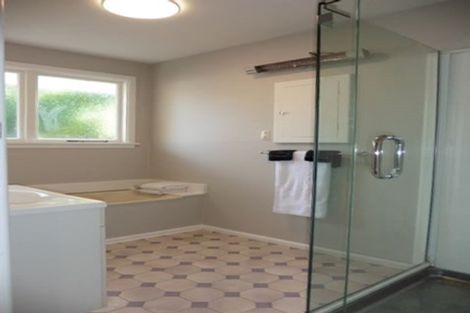 Photo of property in 5 Mcdougall Avenue, St Albans, Christchurch, 8014