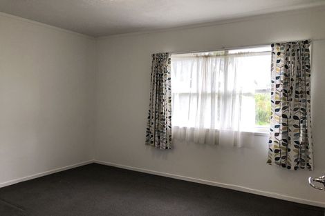 Photo of property in 21a View Road, Henderson, Auckland, 0612
