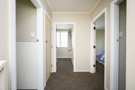 Photo of property in 26 Farnham Avenue, Highbury, Palmerston North, 4412