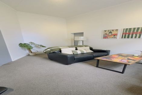 Photo of property in 1/72 Derwent Street, Island Bay, Wellington, 6023