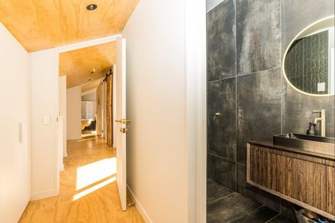 Photo of property in 38 Cornwall Street, Arrowtown, 9302