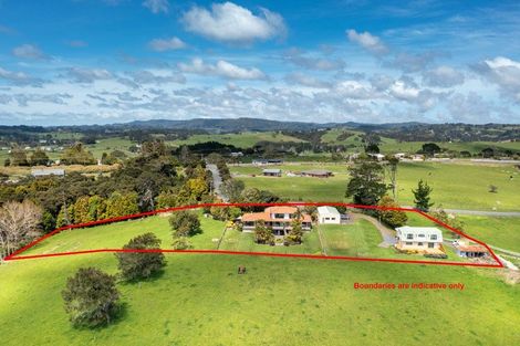 Photo of property in 14 Peters Lane, Taupaki, Henderson, 0782