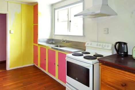 Photo of property in 5 Huntly Street, Foxton, 4814