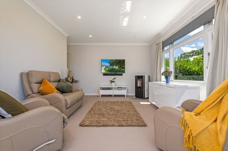 Photo of property in 85 Chelwood Street, Takaro, Palmerston North, 4412