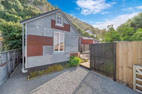 Photo of property in 30 Moody Street, Gore Bay, Cheviot, 7383