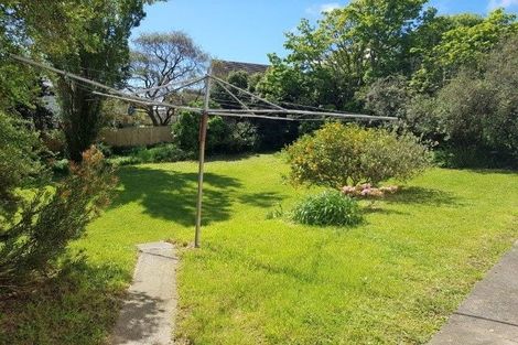 Photo of property in 105 Hampshire Street, Cannons Creek, Porirua, 5024