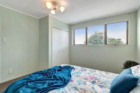 Photo of property in 11 Leatham Avenue, Strandon, New Plymouth, 4312