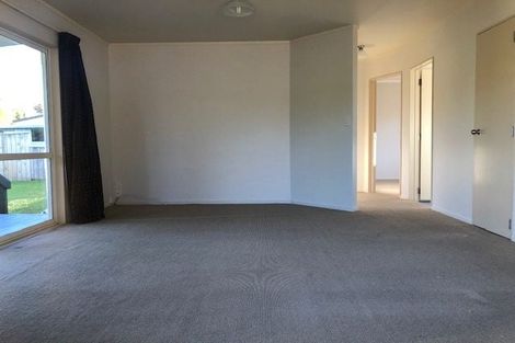 Photo of property in 11 Woodvale Road, Glen Eden, Auckland, 0602