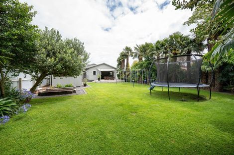 Photo of property in 709 Avenue Road West, Saint Leonards, Hastings, 4120