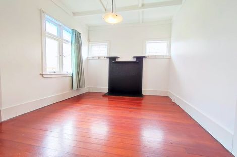 Photo of property in 187 Blockhouse Bay Road, Avondale, Auckland, 0600