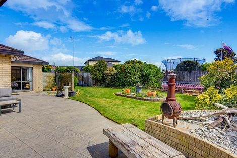Photo of property in 166 Milne Drive, Paraparaumu, 5032