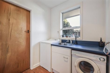 Photo of property in 3 Rachel Place, Avonhead, Christchurch, 8042