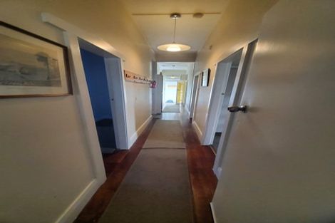 Photo of property in 18 Somerset Avenue, Newtown, Wellington, 6021