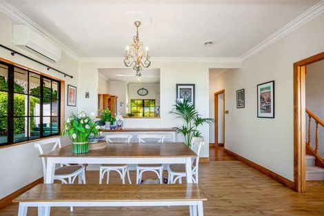 Photo of property in 47 Chatham Avenue, Paremoremo, Auckland, 0632