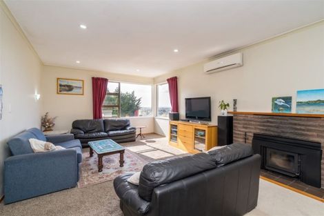 Photo of property in 47 Barnes Drive, Caversham, Dunedin, 9011