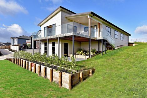 Photo of property in 54 Hillpark Drive, Pokeno, 2402