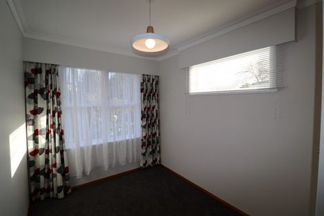 Photo of property in 12 Highbury Drive, Levin, 5510
