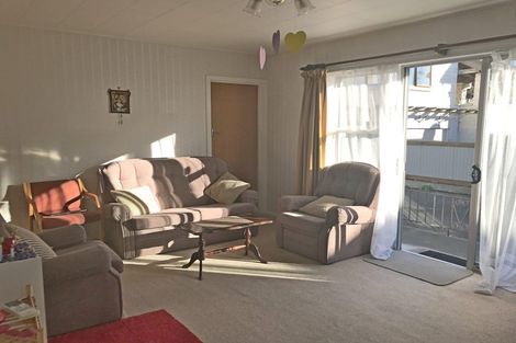 Photo of property in 2/6 Trafalgar Street, Maori Hill, Timaru, 7910