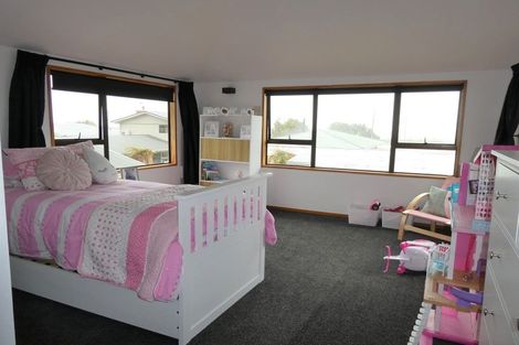 Photo of property in 14 Loris Place, Karoro, Greymouth, 7805