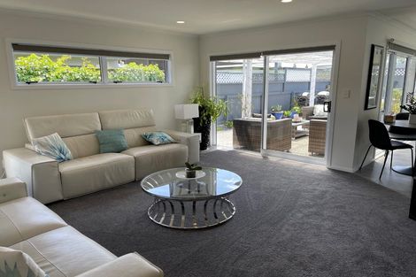 Photo of property in 34a Auckland Road, Greenmeadows, Napier, 4112