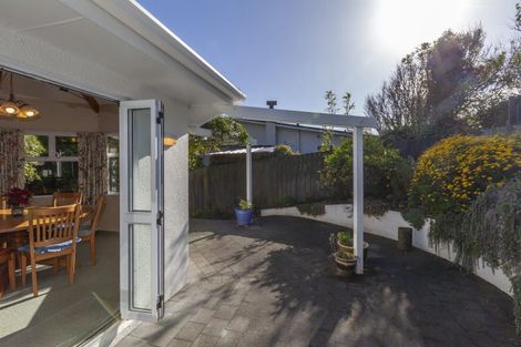 Photo of property in 6b Wharemauku Road, Raumati Beach, Paraparaumu, 5032