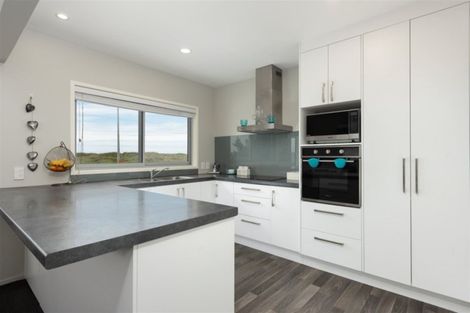 Photo of property in 770 Papamoa Beach Road, Papamoa Beach, Papamoa, 3118