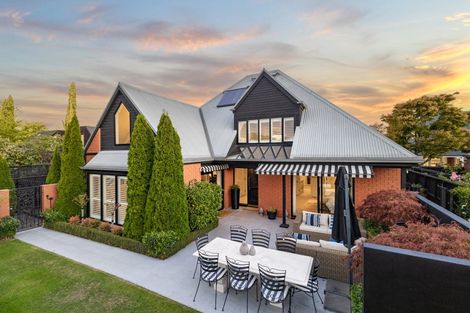 Photo of property in 24 Poynder Avenue, Merivale, Christchurch, 8014