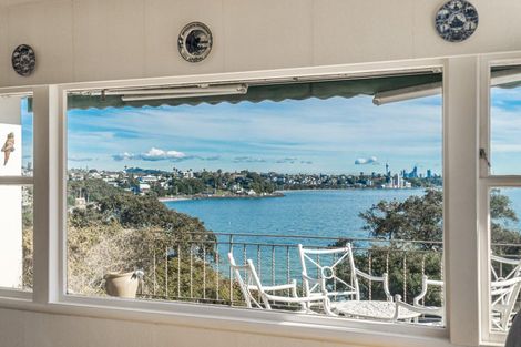 Photo of property in 23 Cliff Road, Saint Heliers, Auckland, 1071