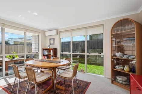 Photo of property in 15 Seashell Drive, Papamoa Beach, Papamoa, 3118