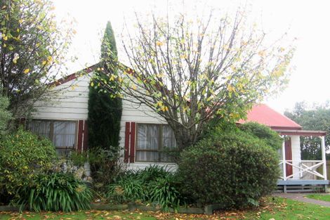Photo of property in 64 Pencarrow Street, Highbury, Palmerston North, 4412