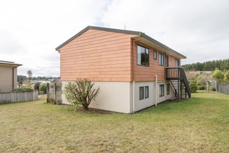 Photo of property in 10 Rowena Crescent, Motuoapa, Turangi, 3382