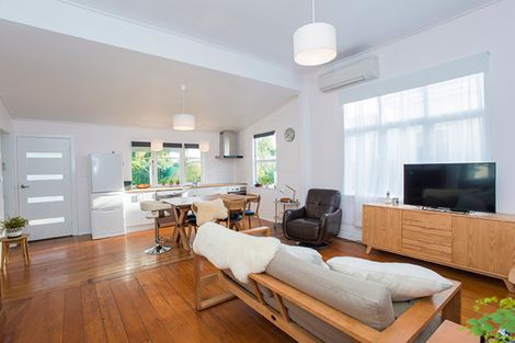 Photo of property in 3 Wellington Street, Te Hapara, Gisborne, 4010