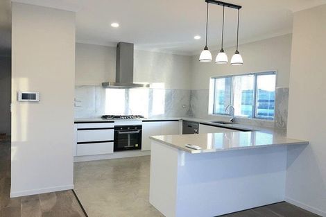 Photo of property in 9 Mclachlan Way, Pokeno, 2471