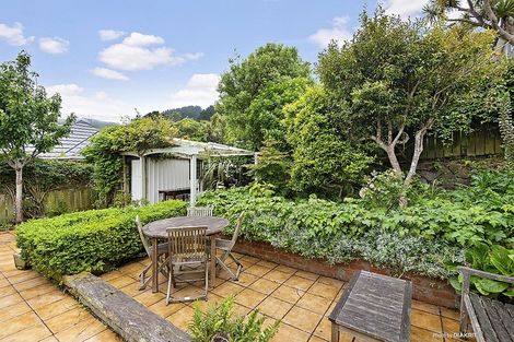 Photo of property in 110 Parkvale Road, Karori, Wellington, 6012