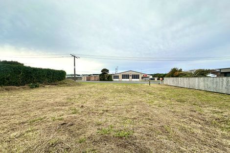 Photo of property in 43 Grey Street, Waitara, 4320