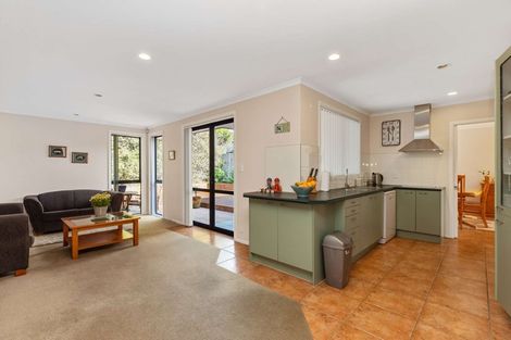 Photo of property in 10 Redcastle Drive, East Tamaki, Auckland, 2013