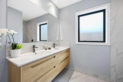 Photo of property in 30a Alison Street, Hamilton Lake, Hamilton, 3204